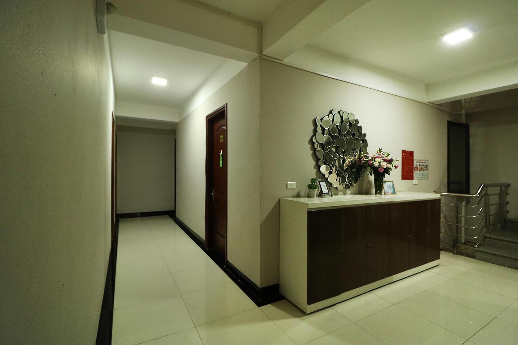 Istay Hotel Apartment 1 Ханой Екстер'єр фото
